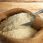 كم سعرة حرارية في ملعقة الرز ؟